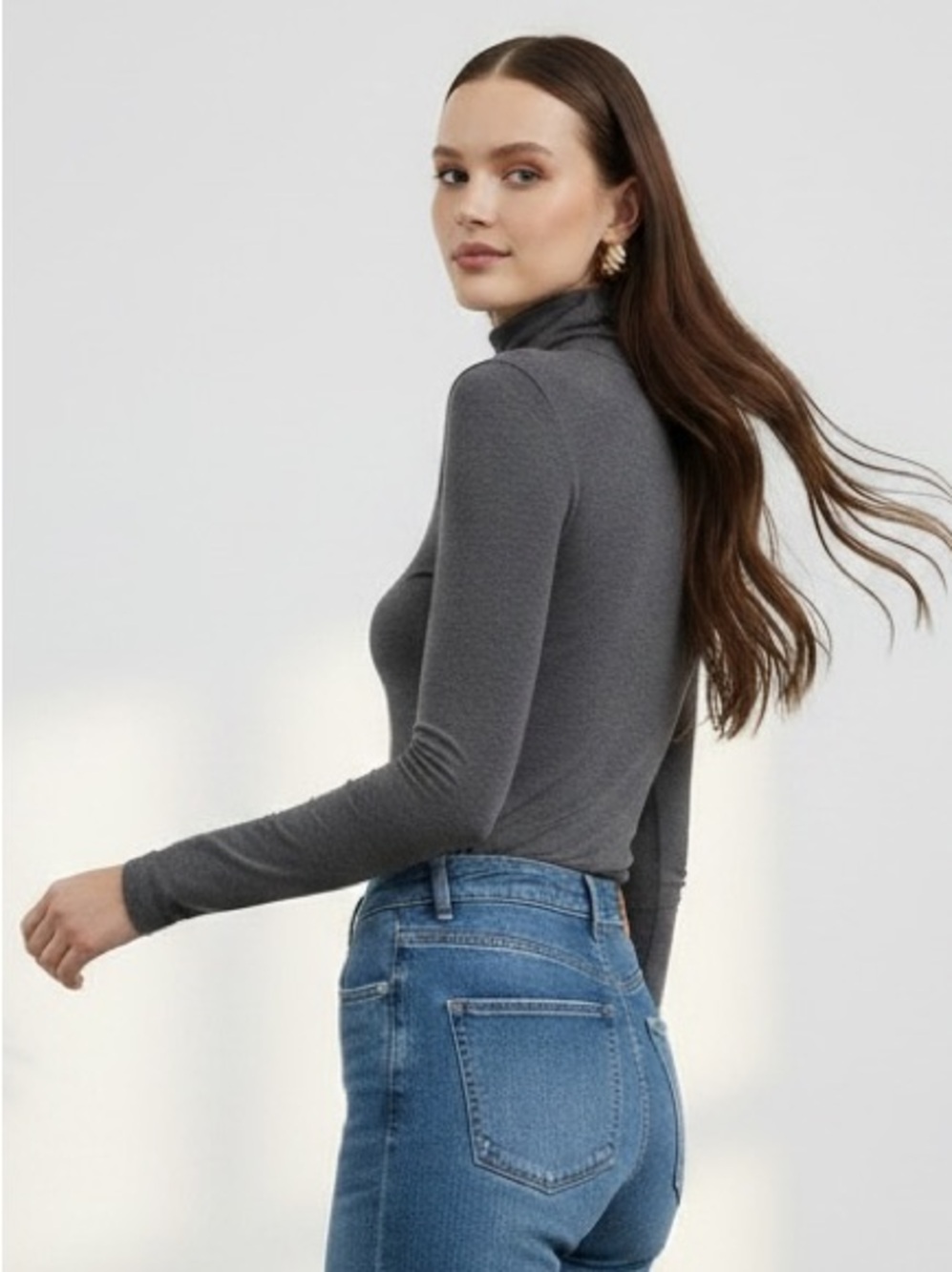 1044 • Ash Gray Microfiber Butter Soft Stretch Mock Neck Long Sleeve Top